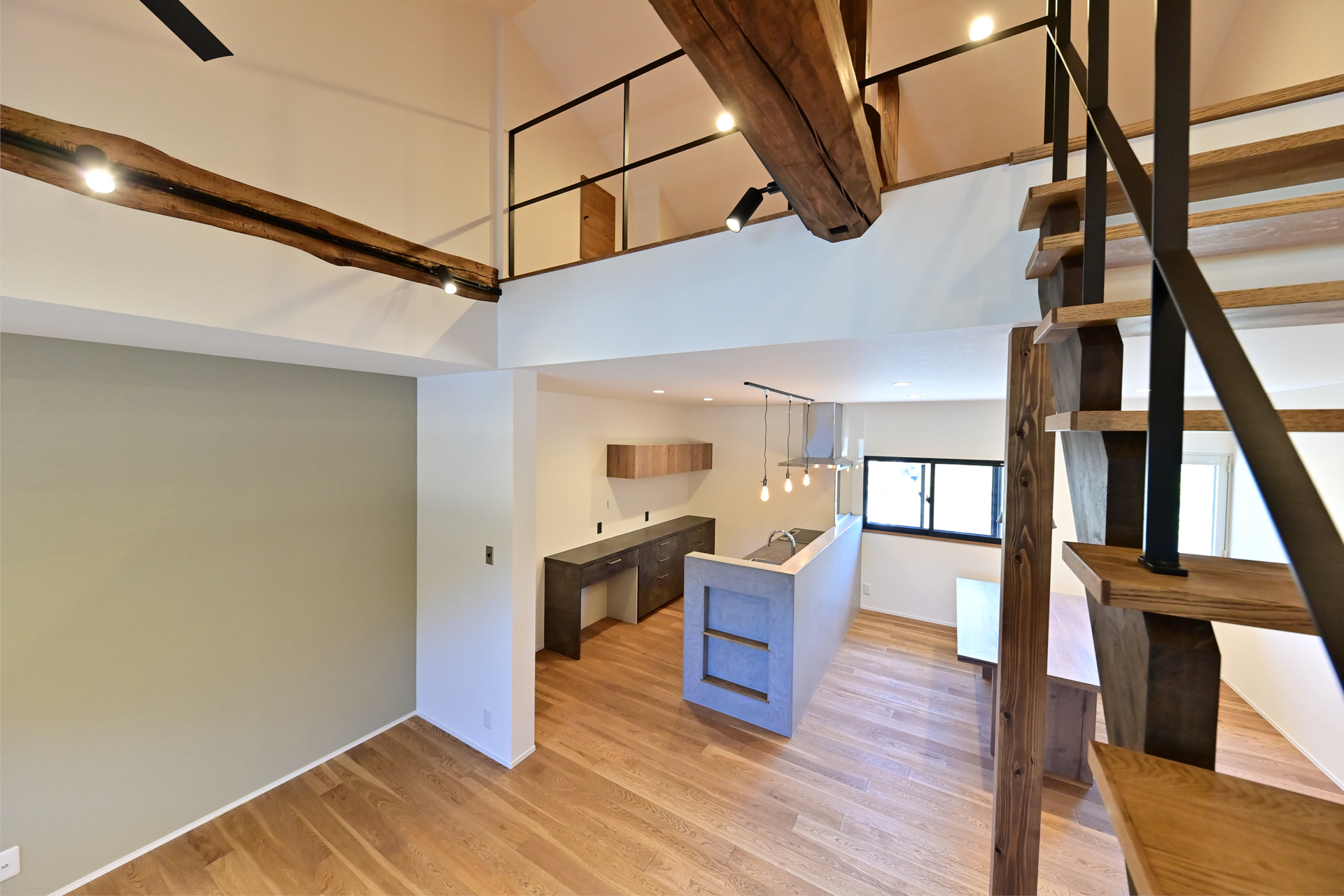 Re:Wood フルリフォーム